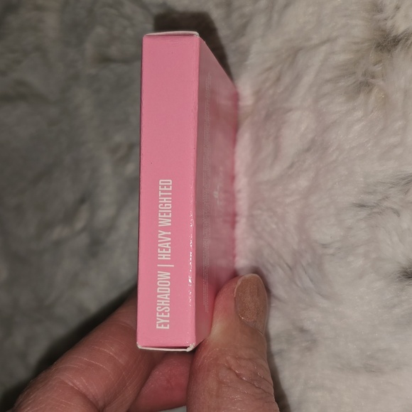 Jeffree Star Cosmetics Heavy Weighted Eyeshadow NWT - Picture 3 of 4